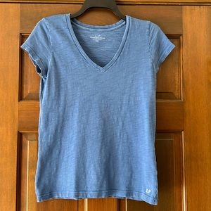 Vineyard Vines Women’s V-neck Tee